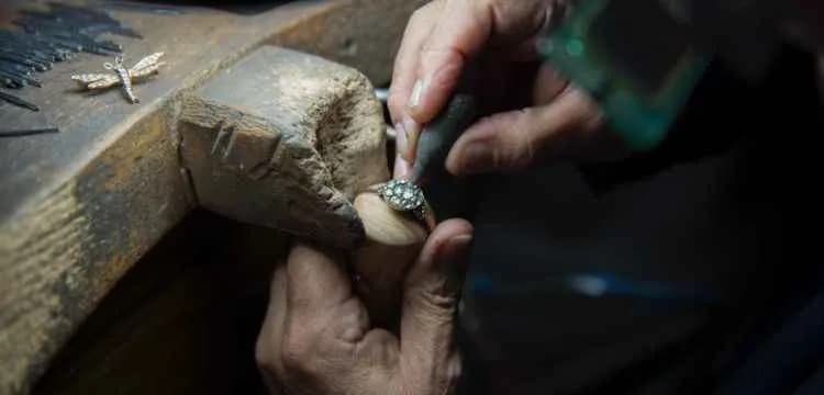 Mücevher ve Zanaat: Tarih